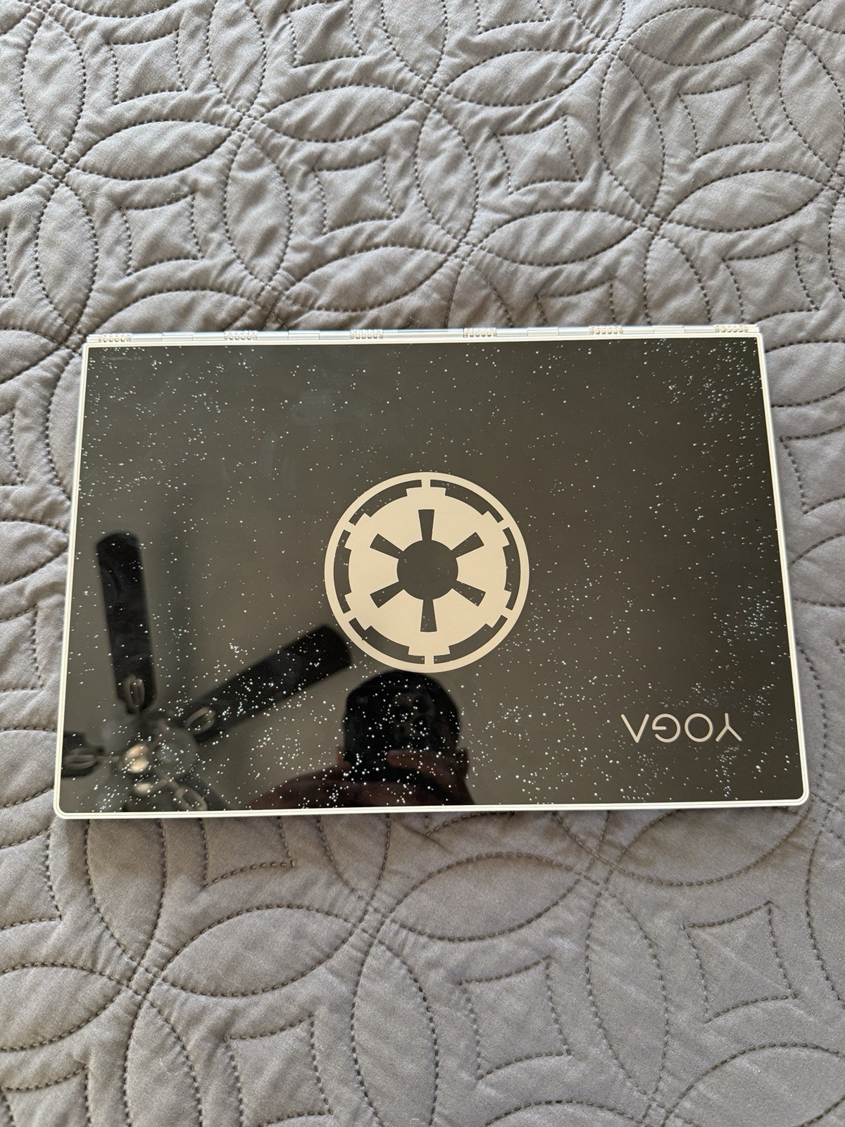 Lenovo Yoga 910 Star Wars Edition 13.9″ I7-7500U 2.7GHz, 8GB RAM, 256GB SSD