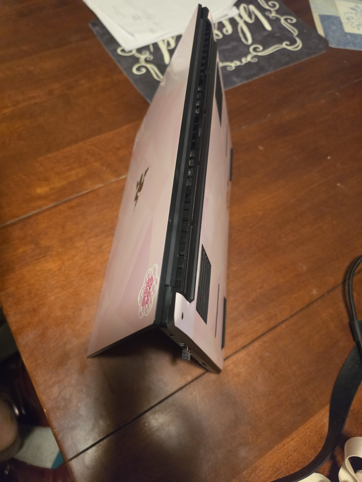 Razer Blade Pink Gaming Laptop i9 13th Gen 15.6in 16GB RAM Charger