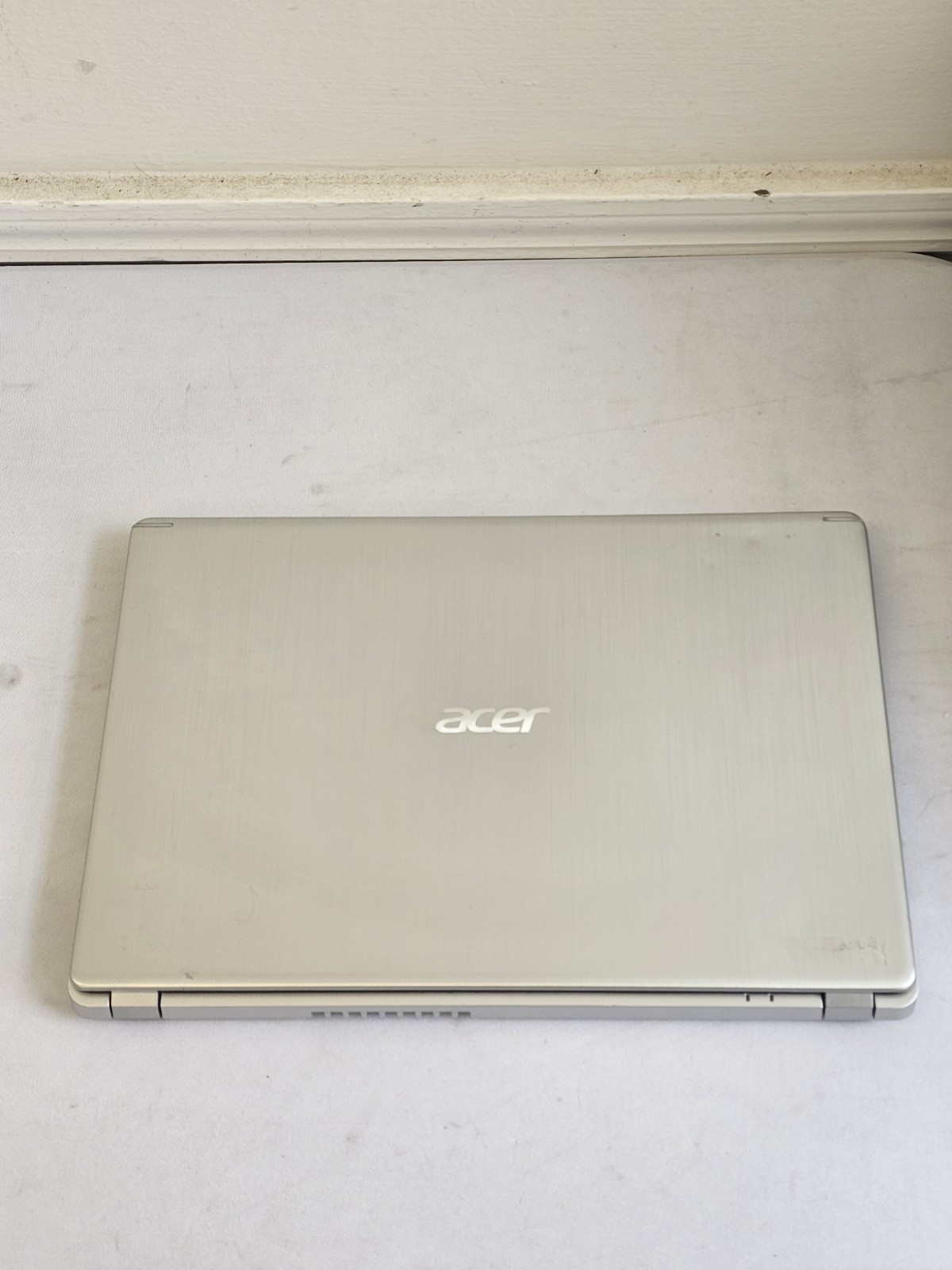 Acer Aspire A515-43 Laptop – AMD Ryzen 3-3200u – 16GB RAM 1TB HDD Win 11 – READ