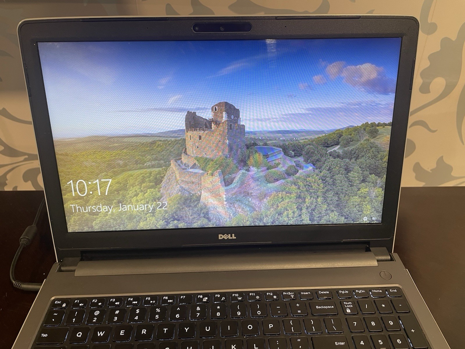 Dell Inspiron 5559 i5-6200U 6GB RAM 1TB HDD 15.6” Laptop – Works – Read