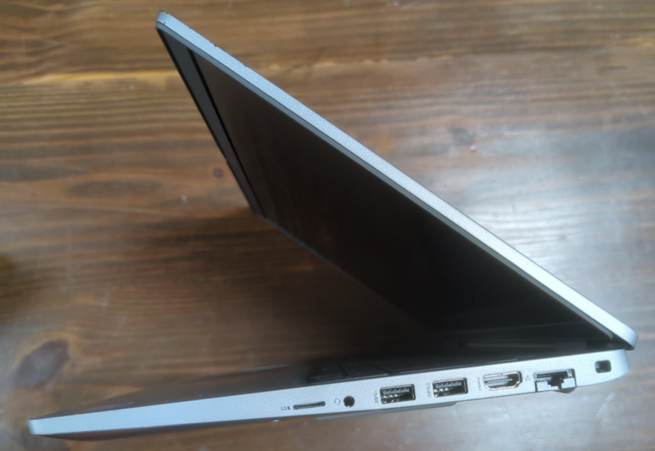 2021 Dell Precision 3560 Laptop 10th gen i5-1145g7 8gb RAM, no SSD, very clean!