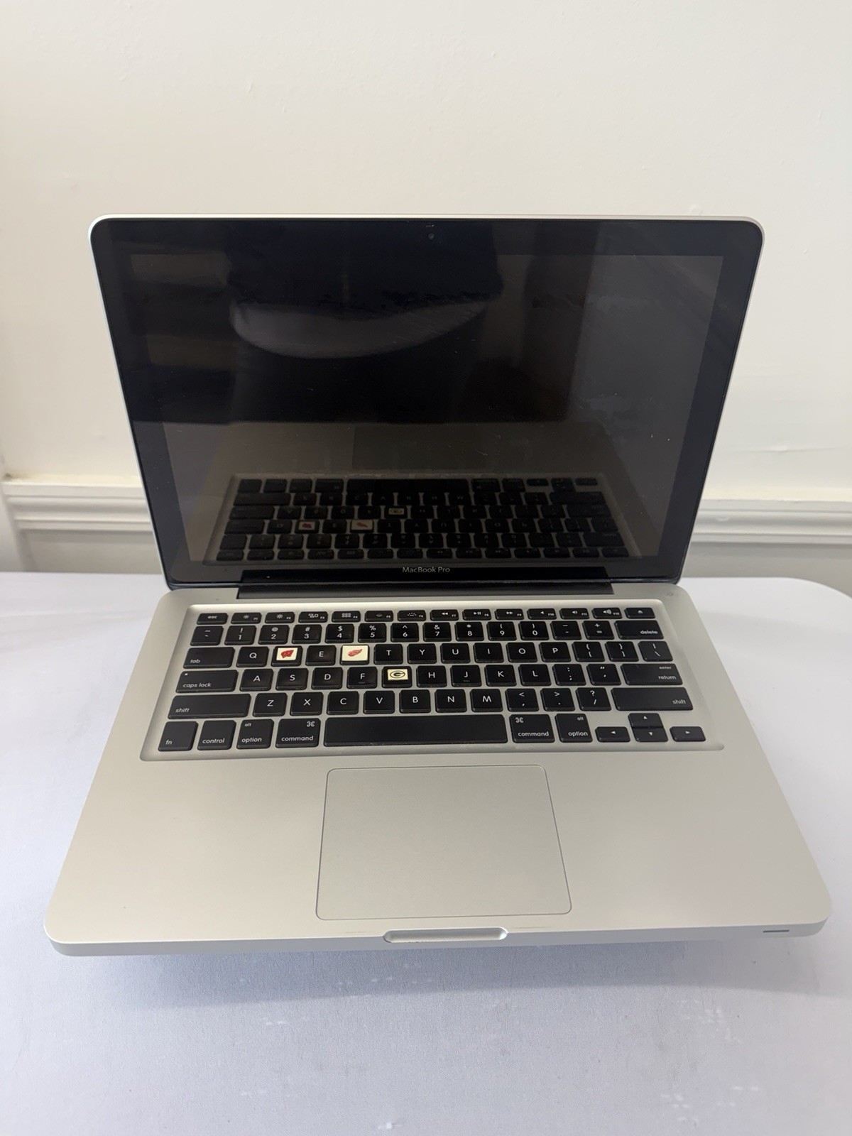 Apple Macbook Pro 2012 13-in Lapbook – Good Screen – Intel i5-3210m – Read Des