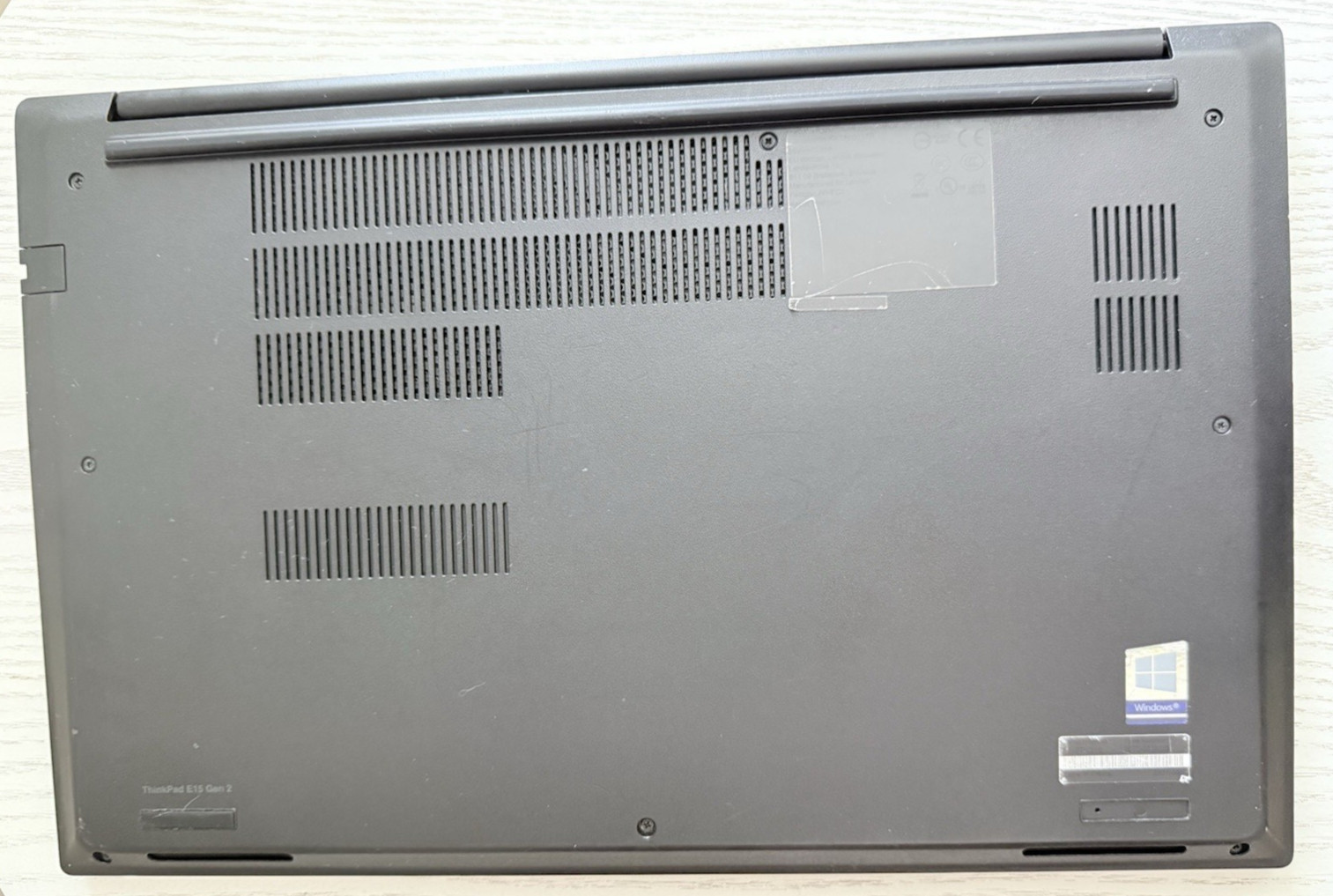 Lenovo ThinkPad E15 gen 2, i5-1135g7, 2.40 GHz, 8gb Ram, 256gb NVMe, Win 11 Pro