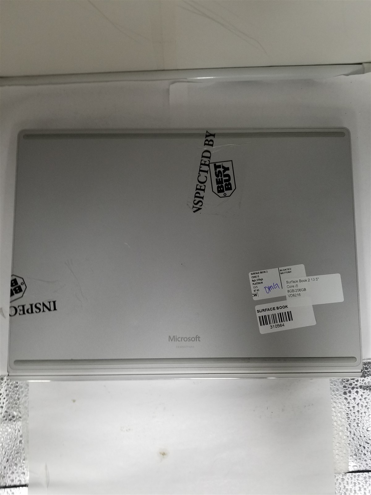 Microsoft Surface Book 2 Core i5 13.5″ 8GB/256GB Silver See Details VD6216