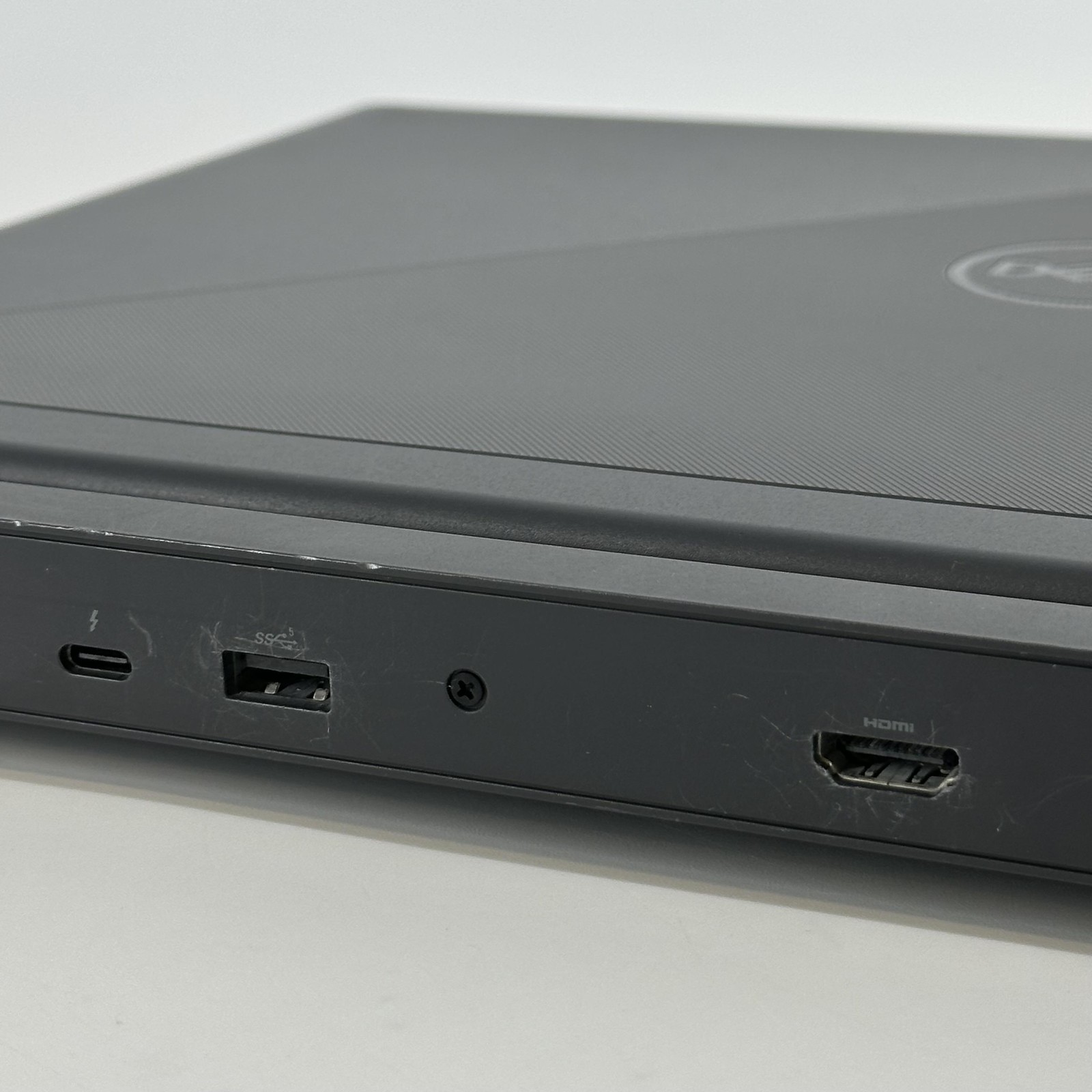 Dell G15 5511 15.6 Gray FHD i7-11800H 2.30GHz 32GB 1TB SSD RTX 3060 Good