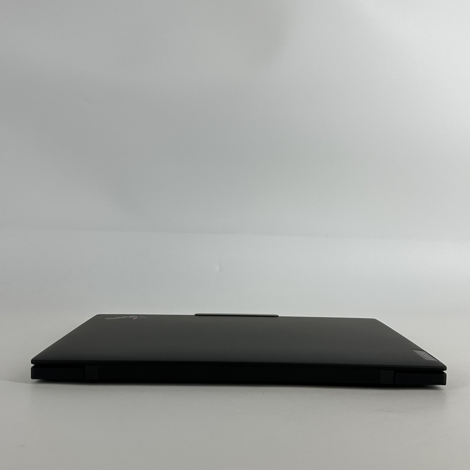 Lenovo ThinkPad X1 Carbon Gen 12 14 FHD+ TOUCH 1.4 GHz Ultra 7 155H 32GB 512GB