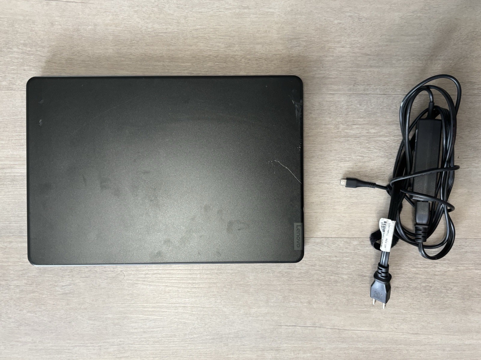 Lenovo 14W Gen 2 | AMD 3015e with Radeon Graphics | 4GB RAM |