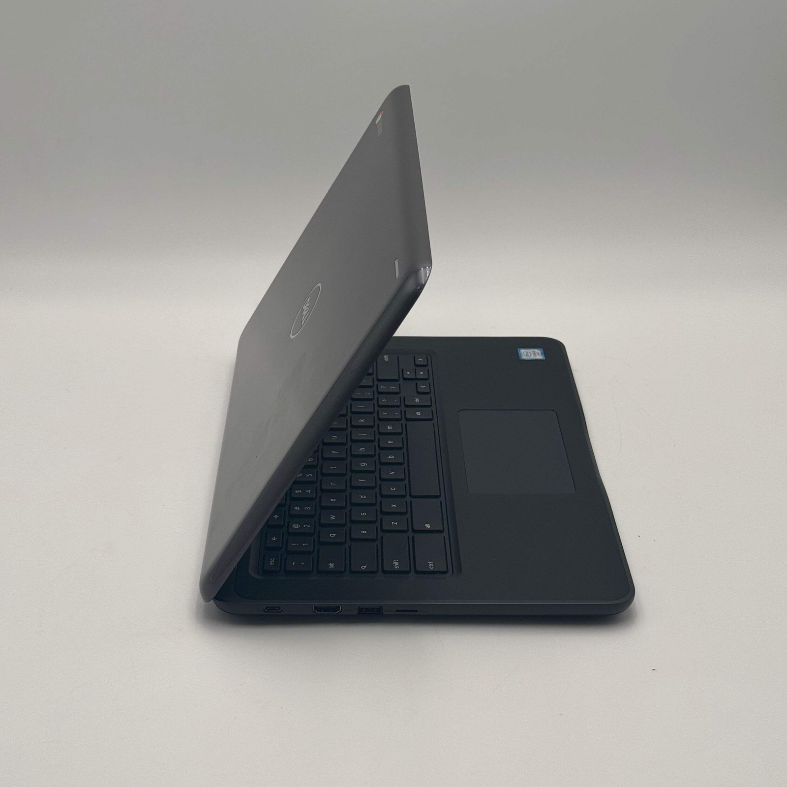 Dell Chromebook 13″ 3380 13-inch Core i3 4GB RAM 16GB – Good Condition