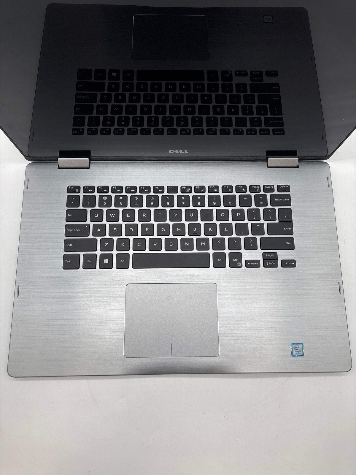 Dell Inspiron 15 7579 i7-7500U 16GB RAM 512GB SSD – Bad Display