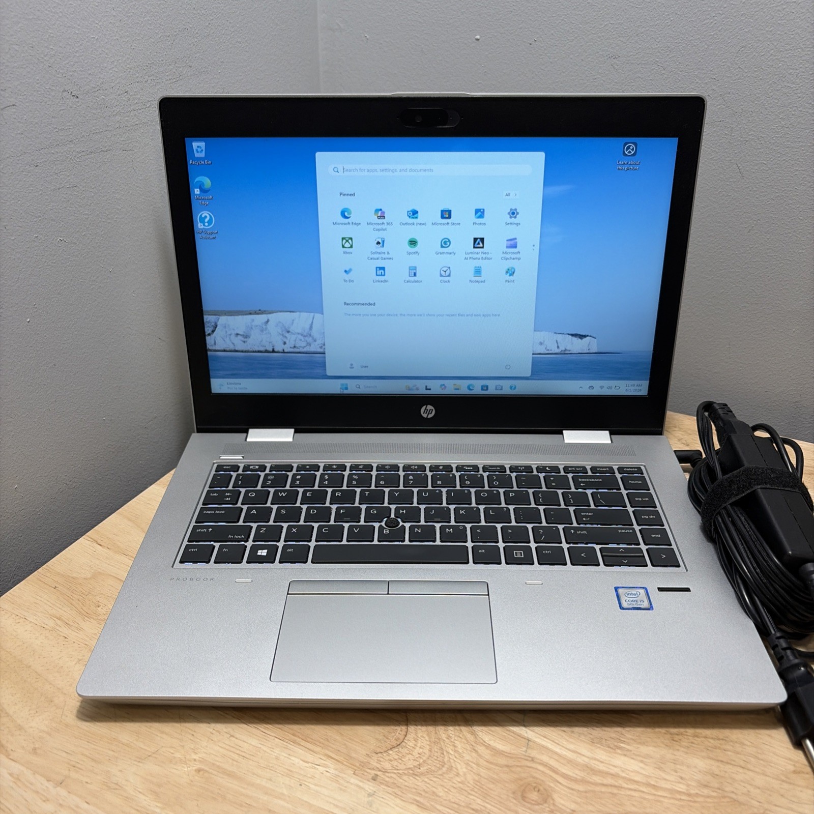 HP ProBook 640 G4 15″ CORE i5-8250U 1.60GHZ , 16GB, 256GB WCAM WIFI WIN11 CORD