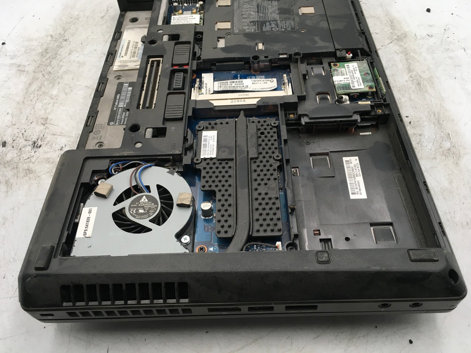 HP PROBOOK 6464B – FOR PARTS/REPAIR – INTEL CORE I3 2ND GEN – 4GB RAM – READ -BB