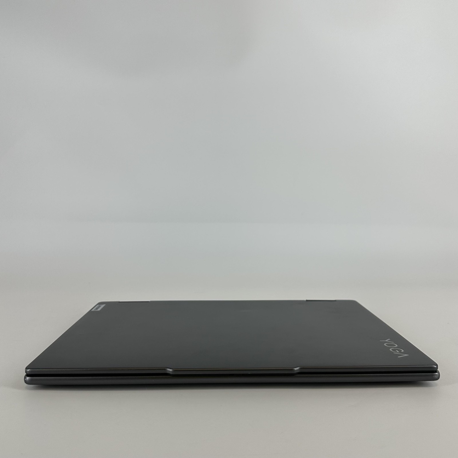 Lenovo Yoga 7i 14 Gray FHD+ TOUCH 1.3 GHz i5-1335U 8GB 512GB SSD Good