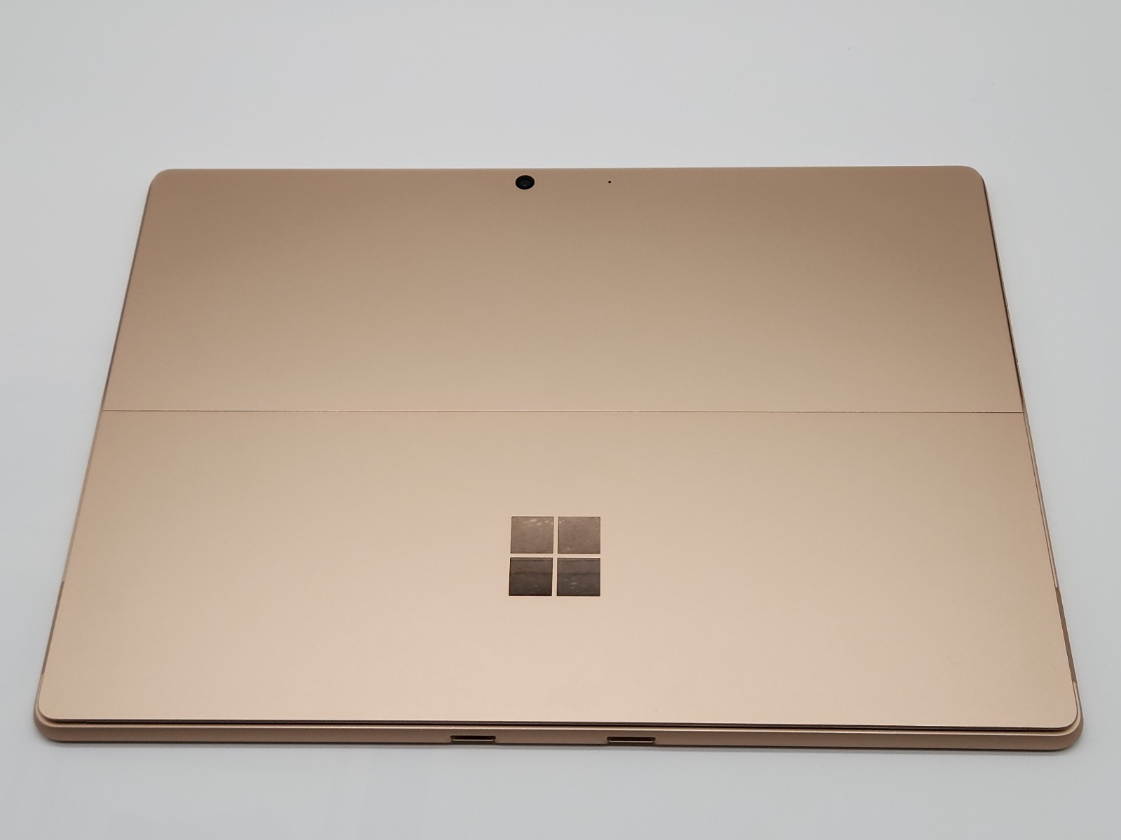 Microsoft Surface Pro 11 Copilot+ 13″ Snapdragon X Plus 16GB 512GB Dune Tablet