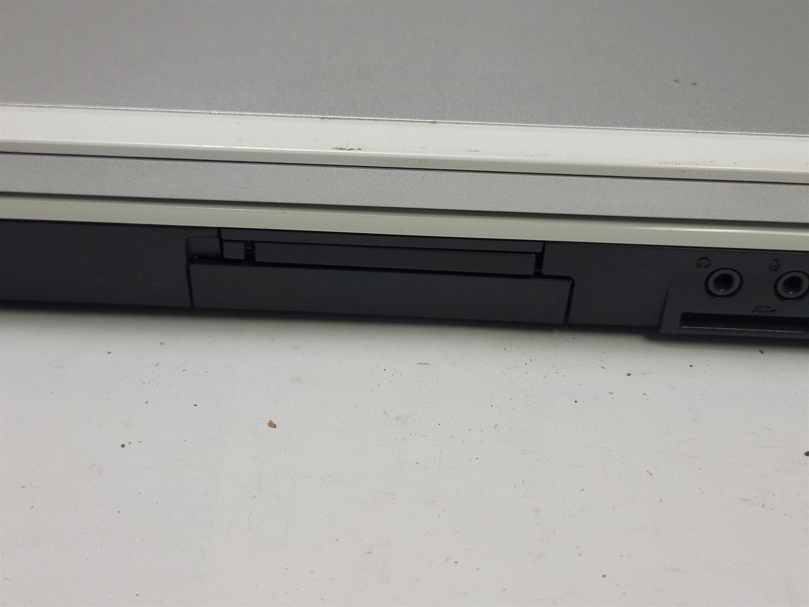 Dell Inspiron 6000 PP12L Windows XP Intel Pentium M 1.60 GHz 512 MB RAM