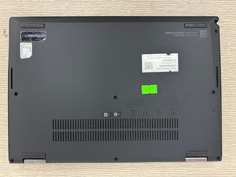 Lenovo ThinkPad X13 Yoga 13″ Touch i5-1145G7 16GB 256GB SSD W11Pro ~Screen issue