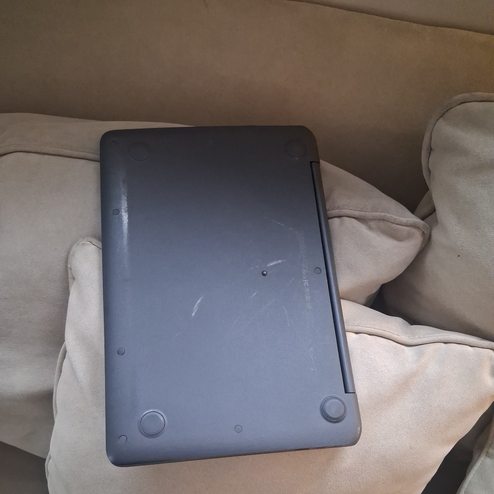HP Chromebook 14-db0020nr, AMD A4-9120C, Radeon R4, 4GB RAM, 32GB EMMC, Used