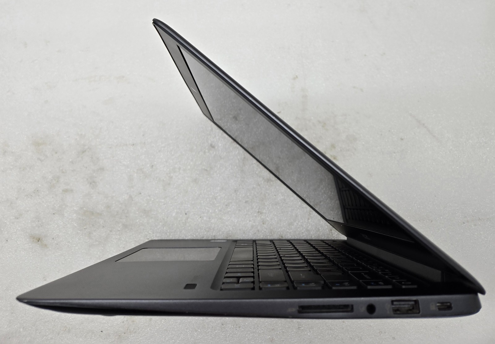 ACER TravelMate X349 Laptop Intel i5-7200U 8GB Ram NO HD/OS (FL)