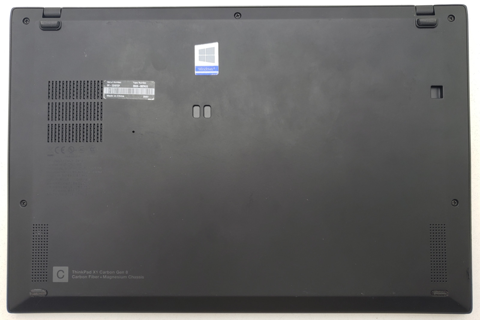 Lenovo ThinkPad X1 Carbon Gen 8 i7-10610U 16GB Ram 512GB SSD Win 11 Pro Laptop.