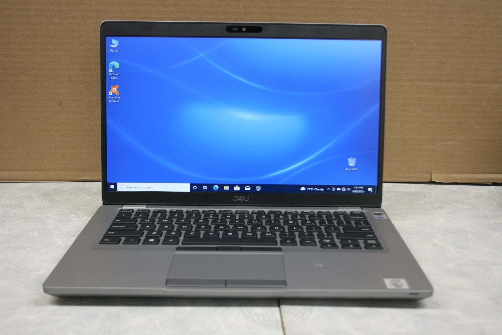 Dell Latitude 5411 14″ (512GB SSD, Intel Core i7 10th Gen., 5.10 GHz, 16GB)