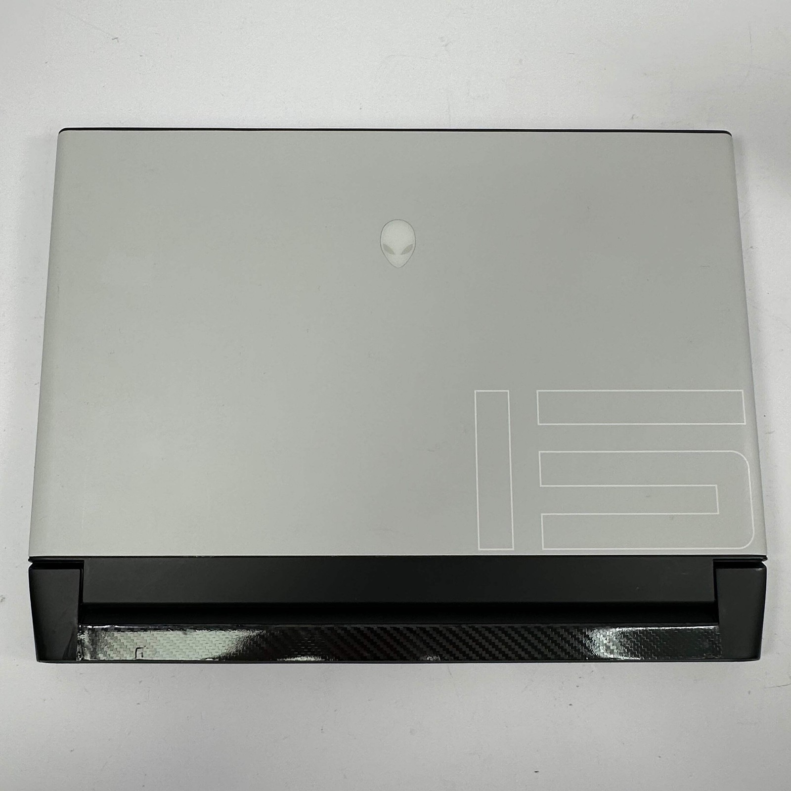 Alienware M15 15.6″ i9-10980HK 2.4GHz 32GB RAM 1.5TB SSD GeForce RTX 3080