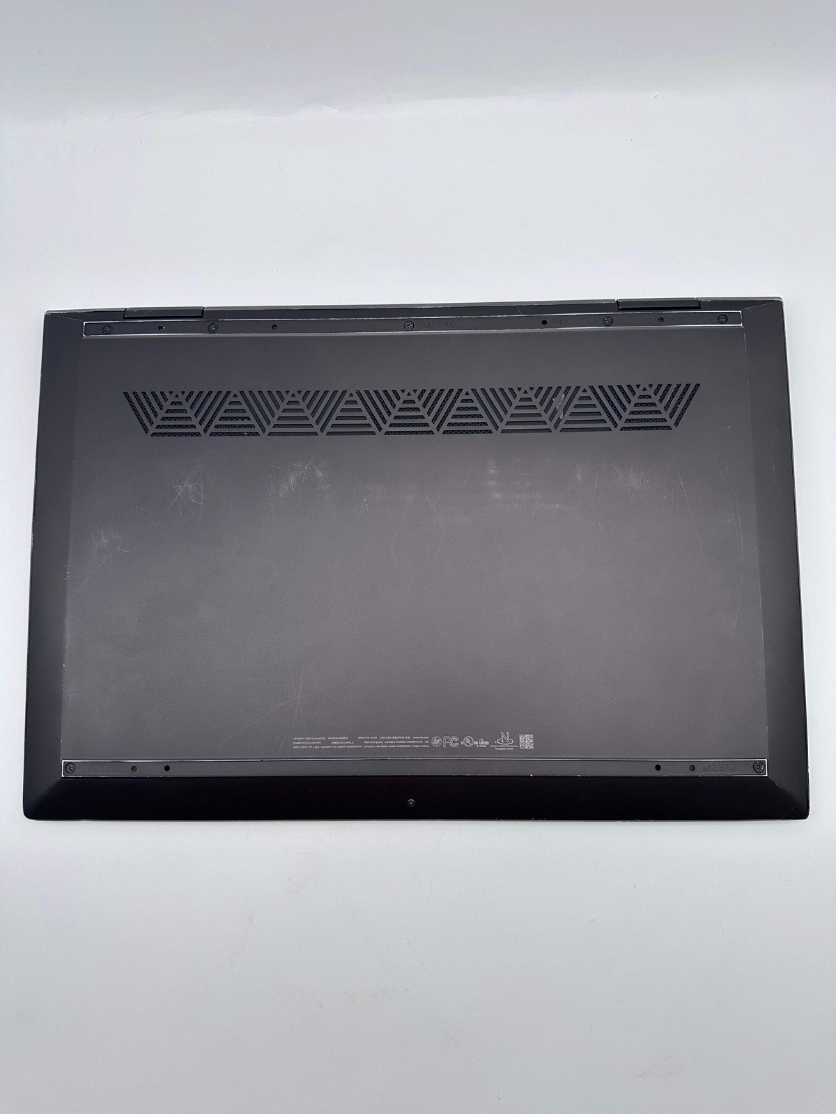 HP ENVY x360 15.6″ Laptop AMD Ryzen 5 4500U Series 8GB RAM 512GB w/ Charger