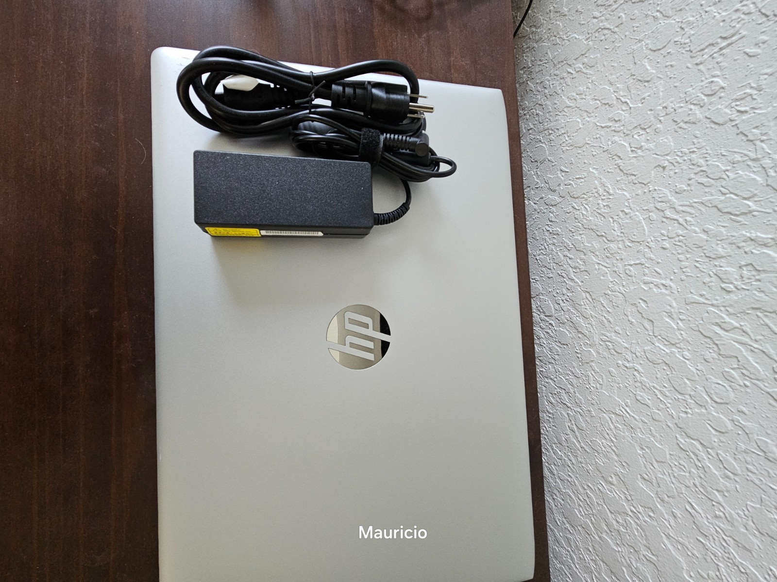HP Probook 470 G5.Intel i7 8550U. Resolution 1920×1080. Wind.11 Pro