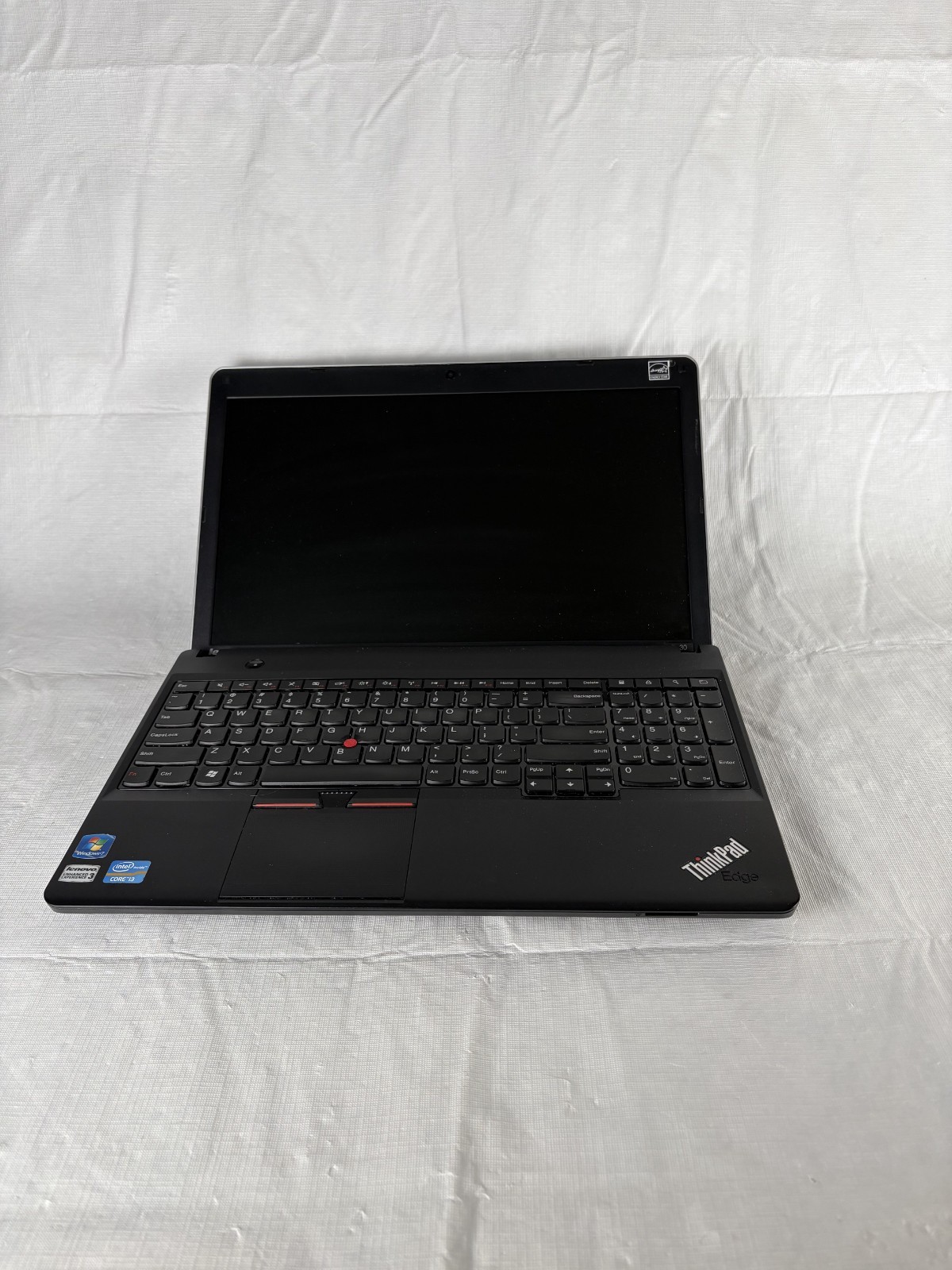 LOT OF 7 LENOVO THINKPAD E530 Laptop w/ Core i3 2.20 GHZ No HD/Battery Untested