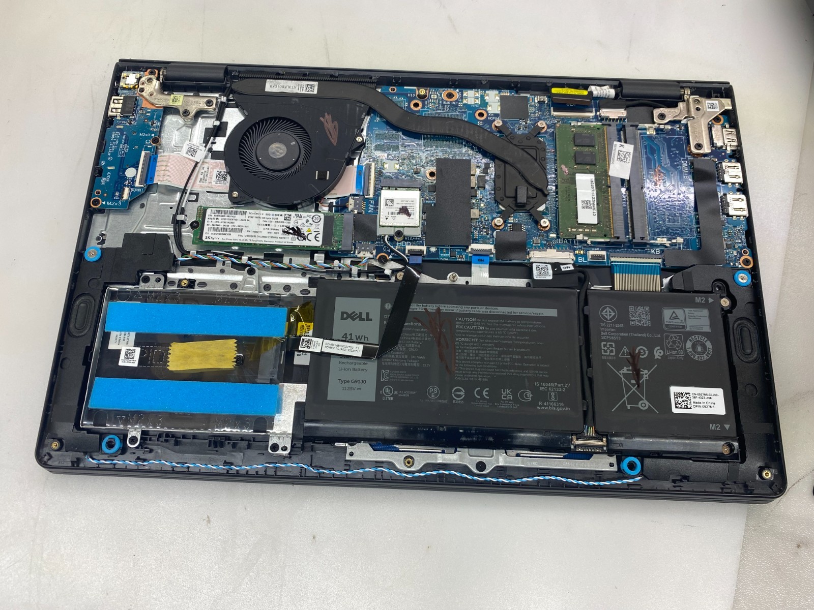 DELL INSPIRON 15 3520 i5-1155G7@2.50GHz 8GB RAM 512GB SSD NVMe W11H