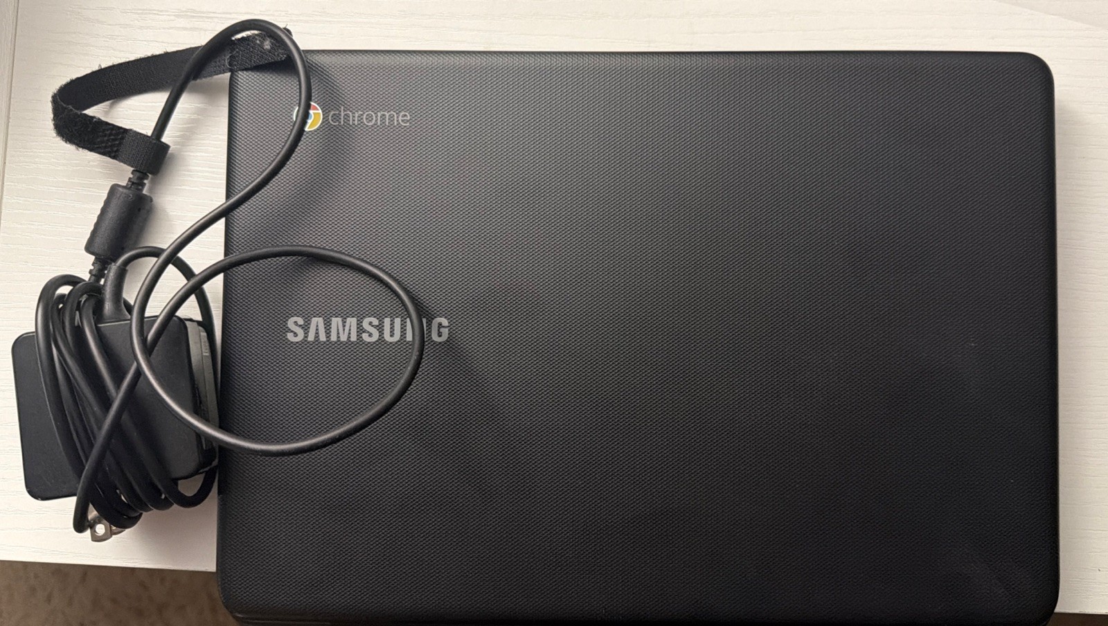Samsung ChromeBook 3 11.6″ (16 GB, Intel Celeron, 1.60 GHz, 4 GB) Laptop – Black