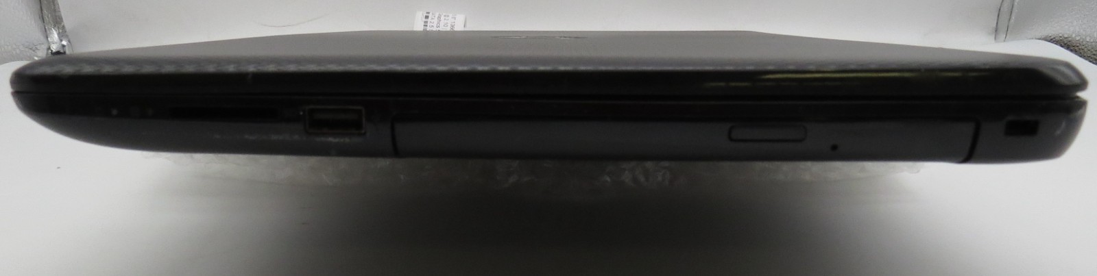 HP Notebook 15-15.6″-i3-5010U@2.1GHz-12GB DDR3 RAM-240GB 2.5 SSD-NO OS