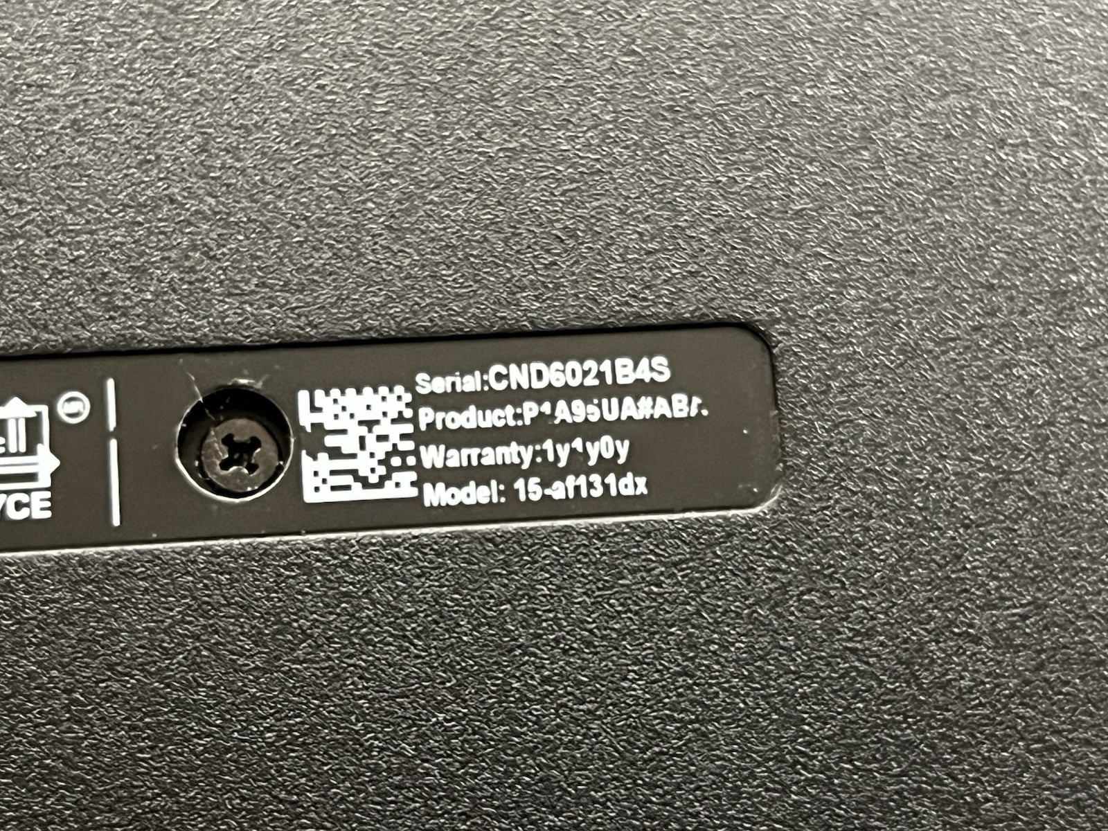 HP 15-af131dx 15.6” Laptop No OS Boots BIOS w Charger Mouse Case READ