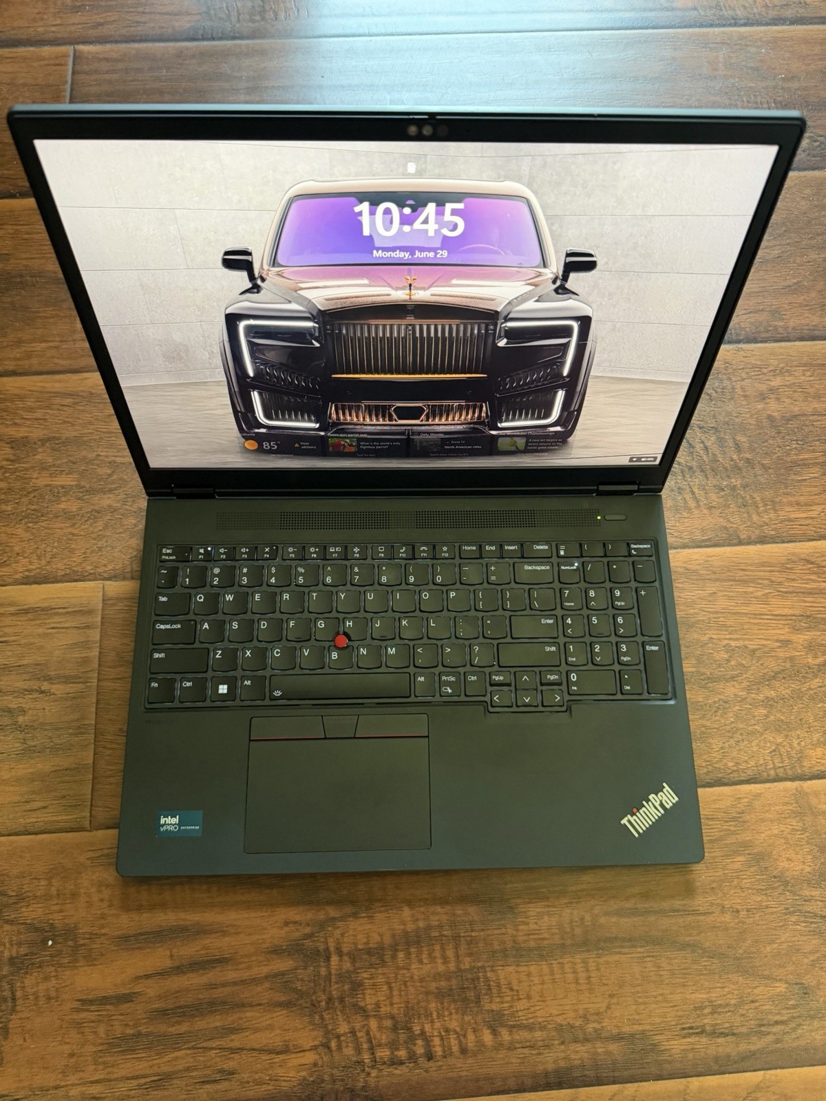 Lenovo ThinkPad P16v Gen 2 Intel (16″) Mobile Workstation