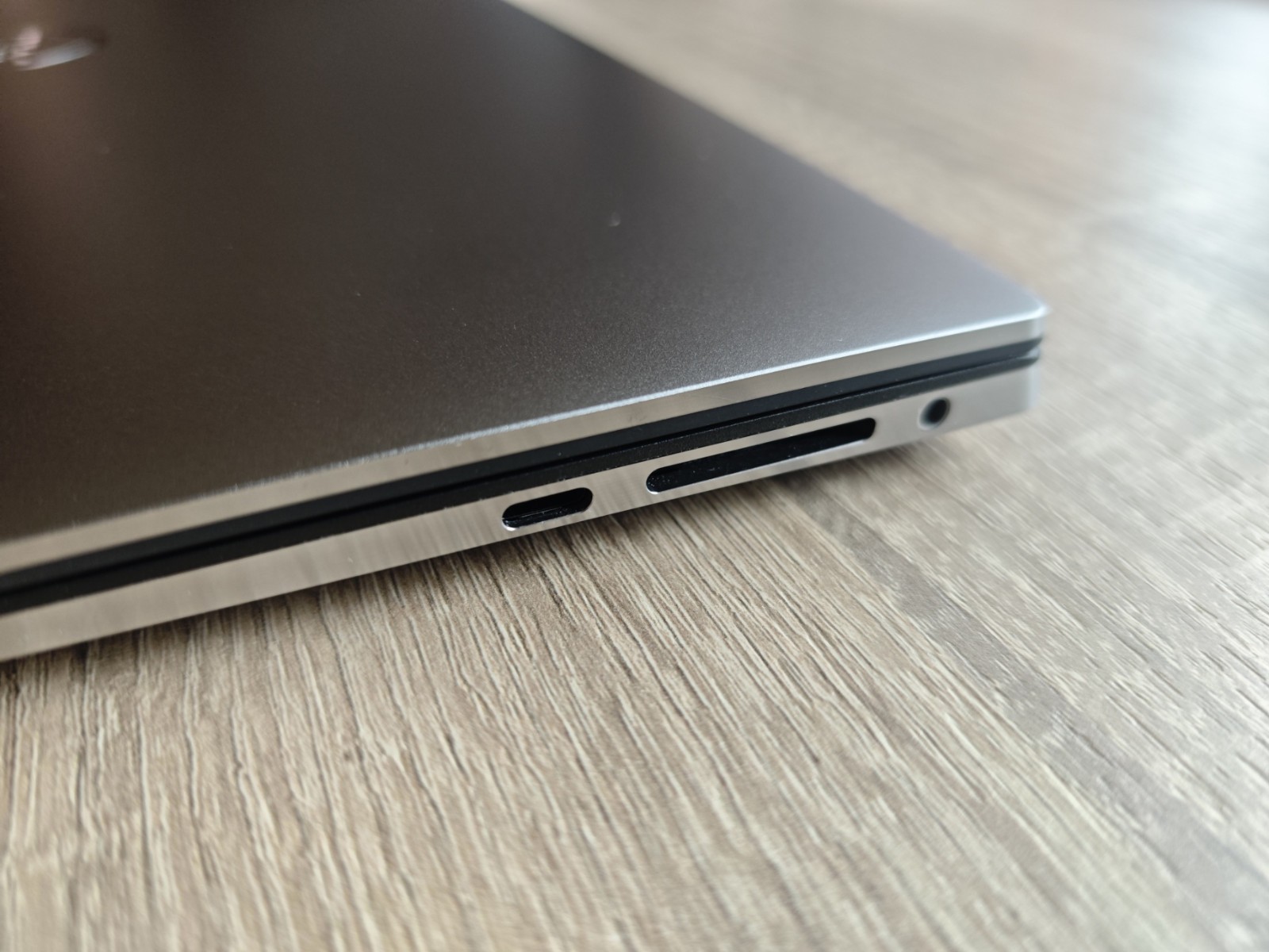 Dell Precision 5560 i7-11850H 16GB 512GB Nvidia A2000 4GB