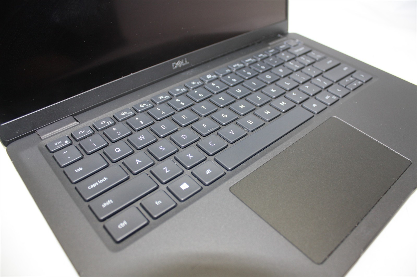 14″Dell Latitude 7410 i7-10610U 1.80GHz RAM 16GB NVMe 256GB/Charger inc