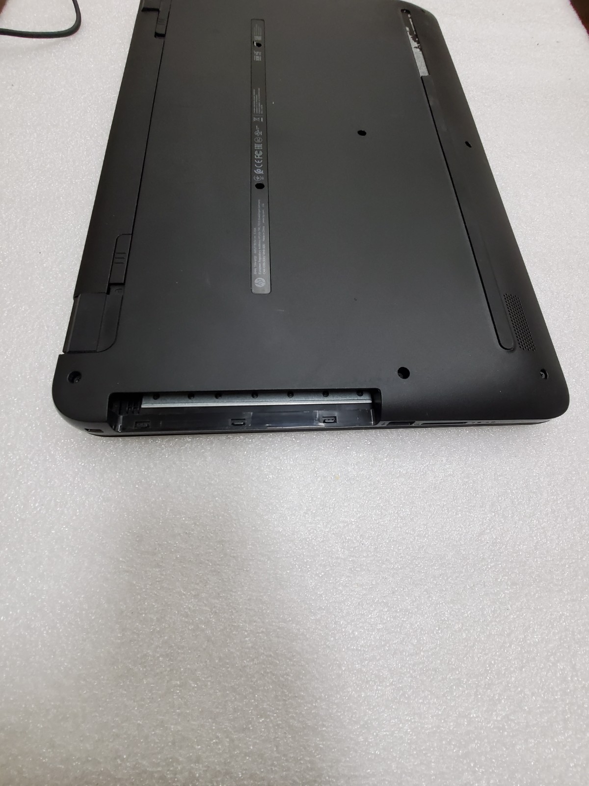 HP Notebook 3168NGW Core i7-7500U@2.70GHz, 8GB RAM, NO HD FOR PARTS