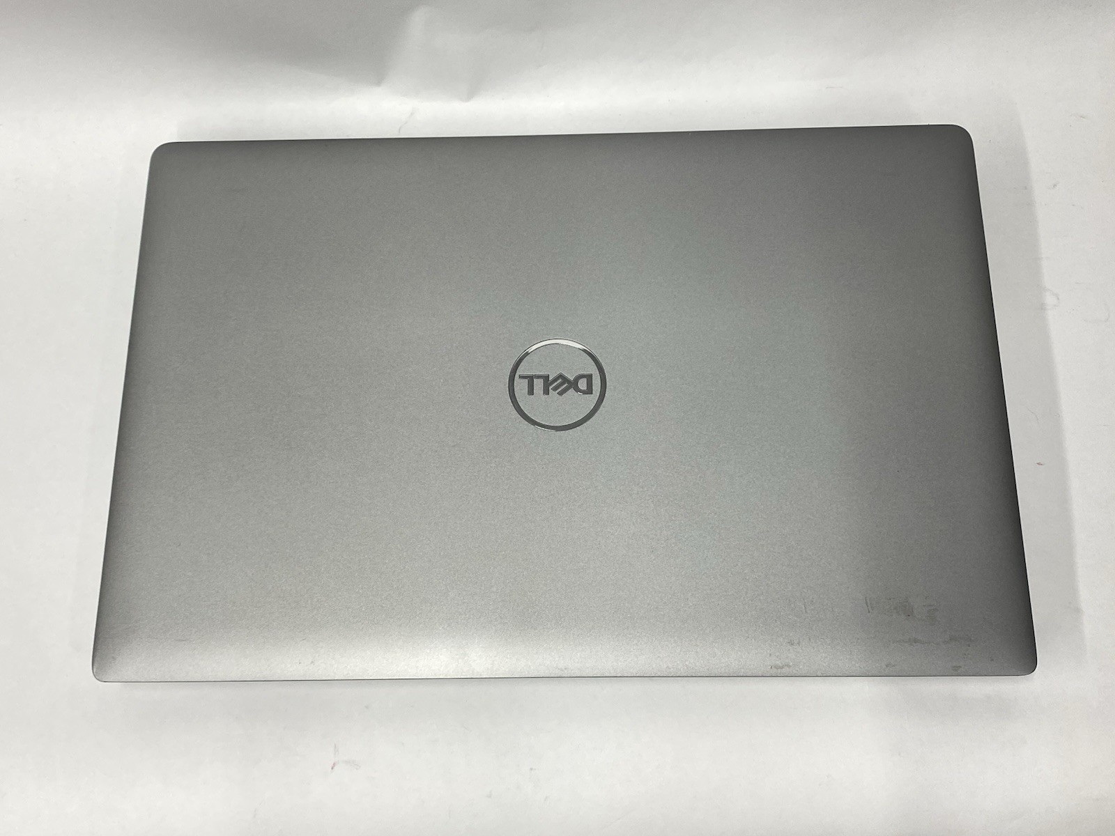 Dell Precision 3561 – FHD – i7-11850H – No RAM/SSD/OS – READ