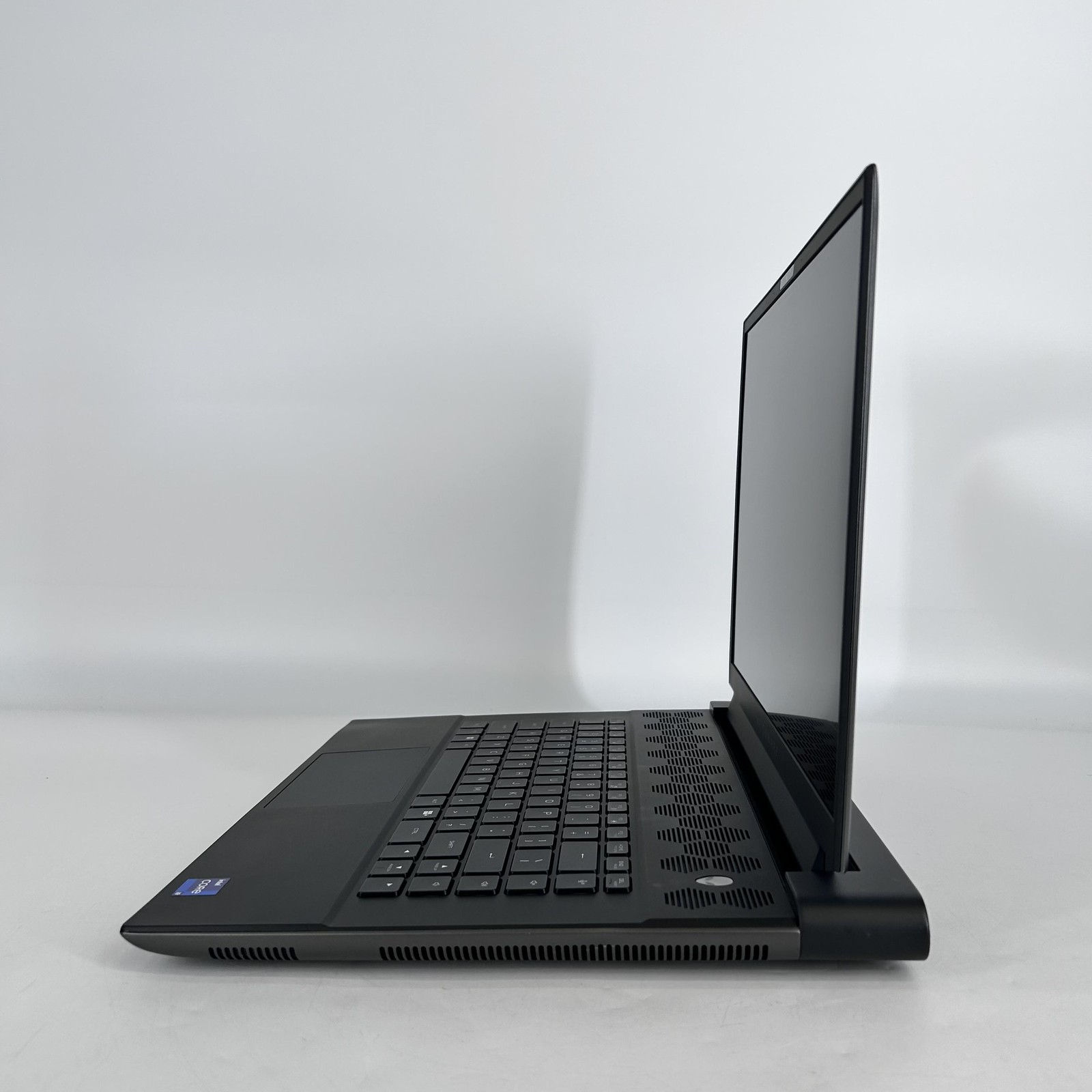 Dell Alienware M16 R1 480Hz FHD 2.2 GHz i9-13900HX 64GB 4TB SSD NVIDIA RTX 4090