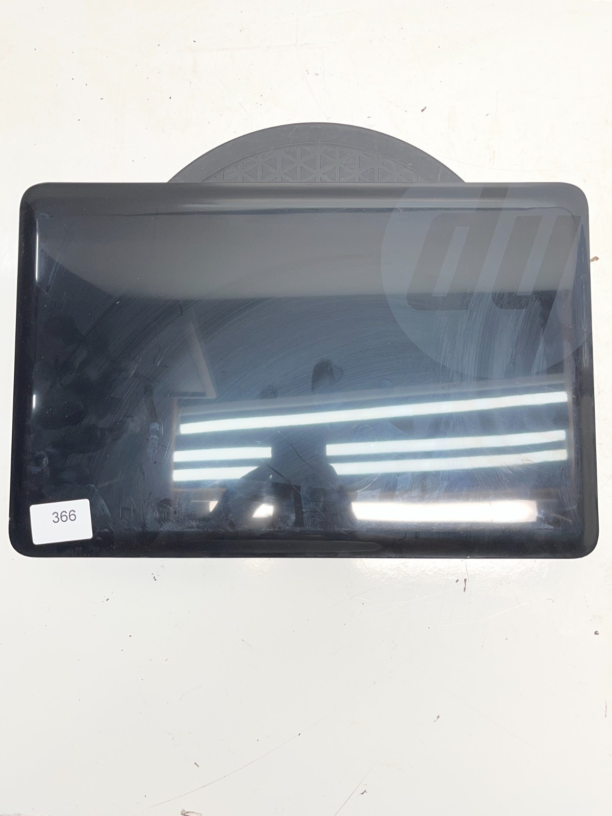 HP 2000z-2c00 AMD E1-1200 6GB NO HDD