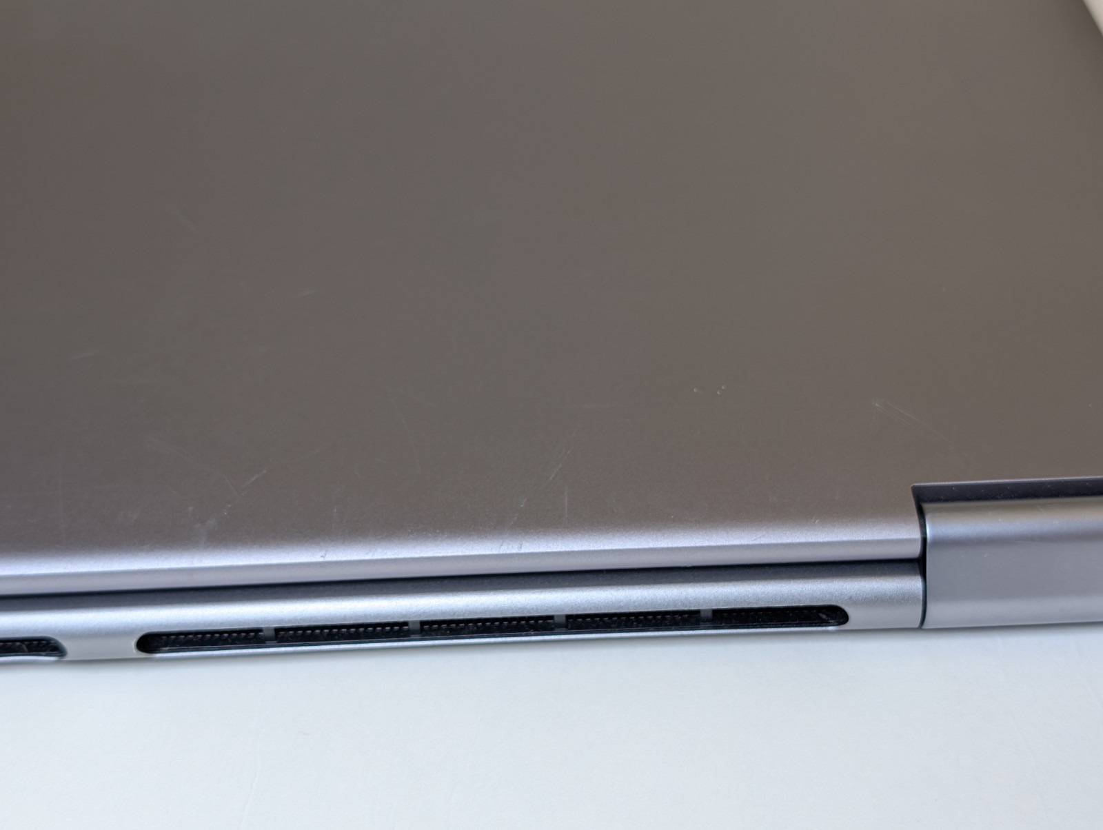 Lenovo Yoga 7 16IAP7 – RAM/SSD Unknown *FOR PARTS ONLY*. ~86W~