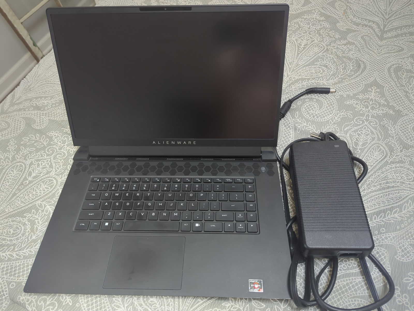 Alienware M17 R5 480Hz FHD Ryzen 9 6900HX 16GB 1TB SSD RTX 3080 Ti READ DESC