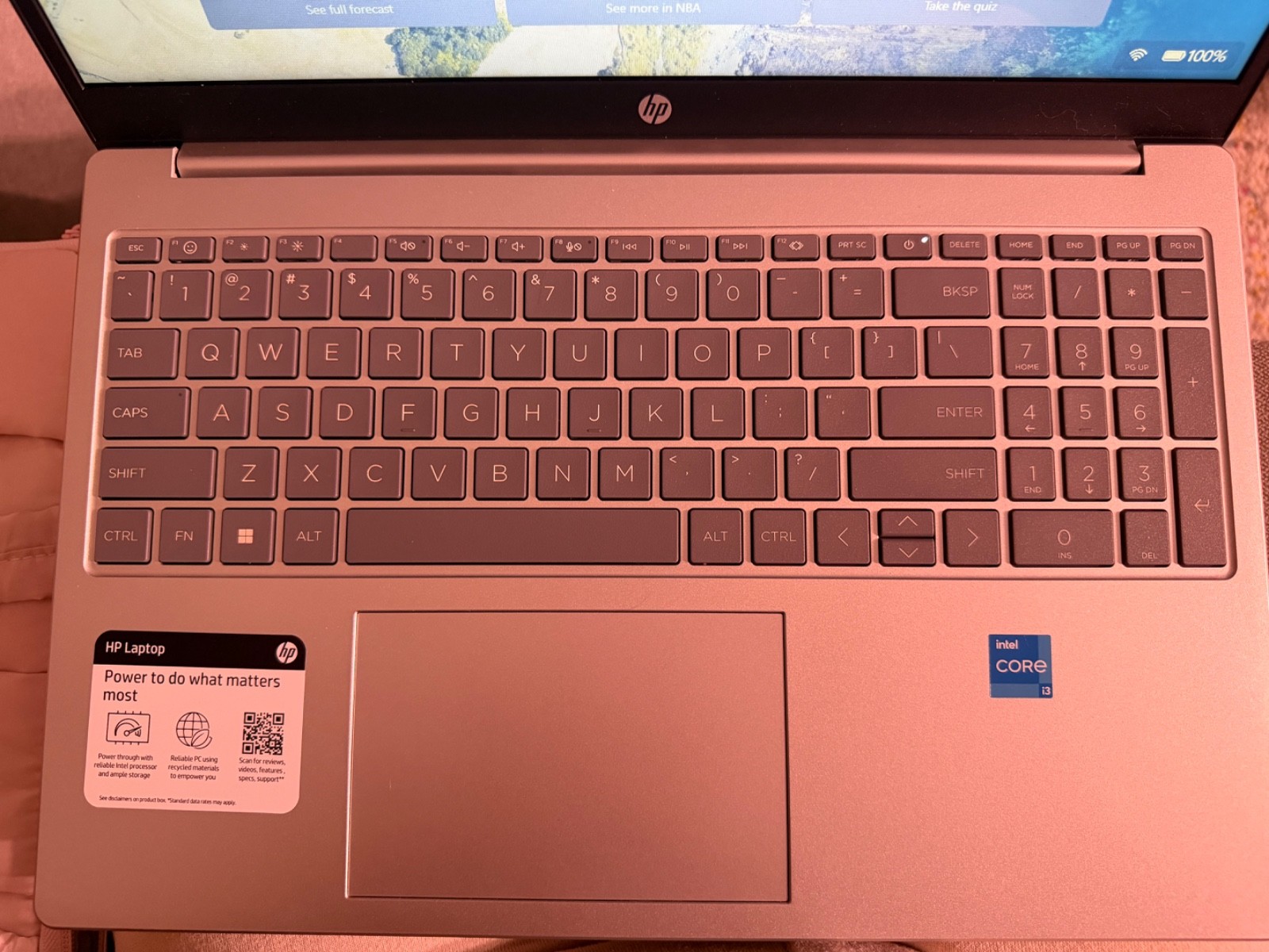 HP 15-fd0023DX 15.6″ -256GB SSD, Intel Core i3-1215U, 8GB RAM, touchscreen