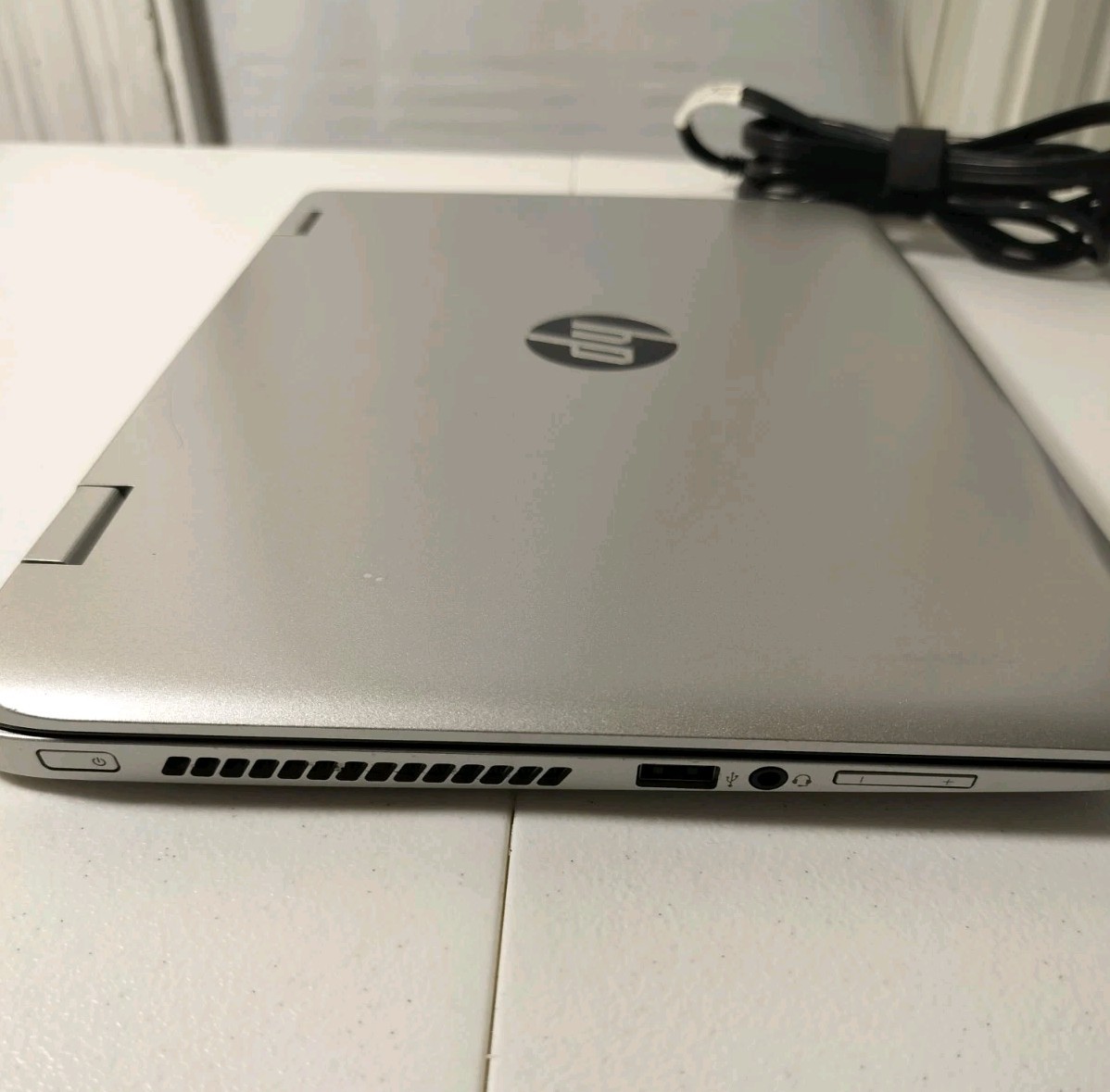 HP Pavilion X360 Touchscreen Intel Core i3-4030U 4GB RAM 500GB HDD Windows 10