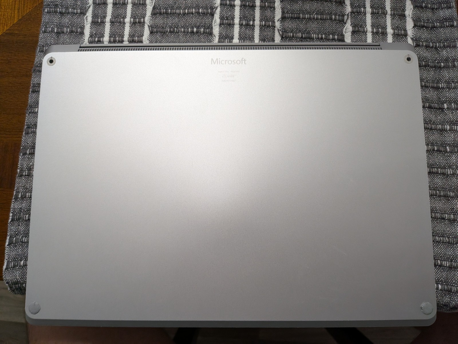 MS Surface Laptop 4 1950 13.5″ | 2.60GHz i5-1145G7 | 8GB RAM | 256GB | w/Dock