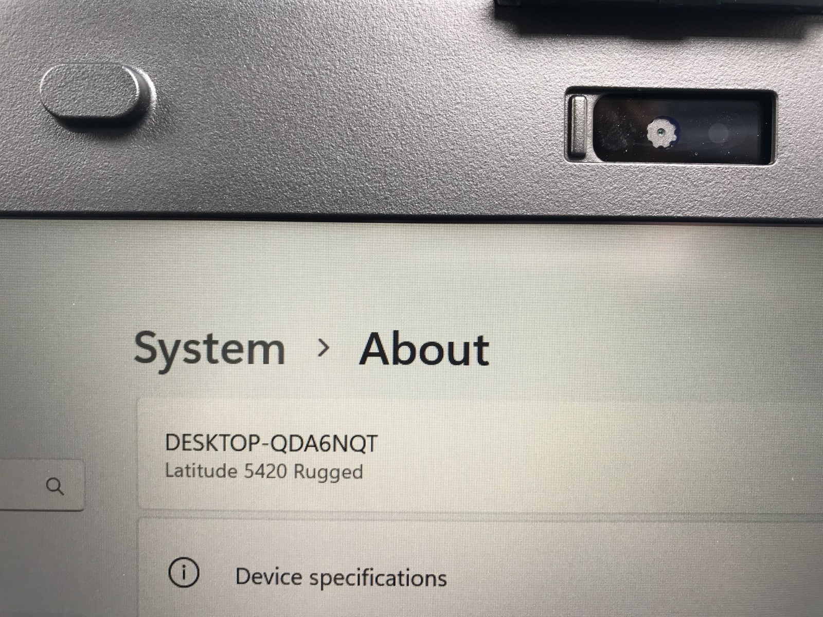 Dell Latitude 5420 Rugged 14″ Core i5-8350U 1.70GHZ 16GB RAM 256GB SSD Windows11