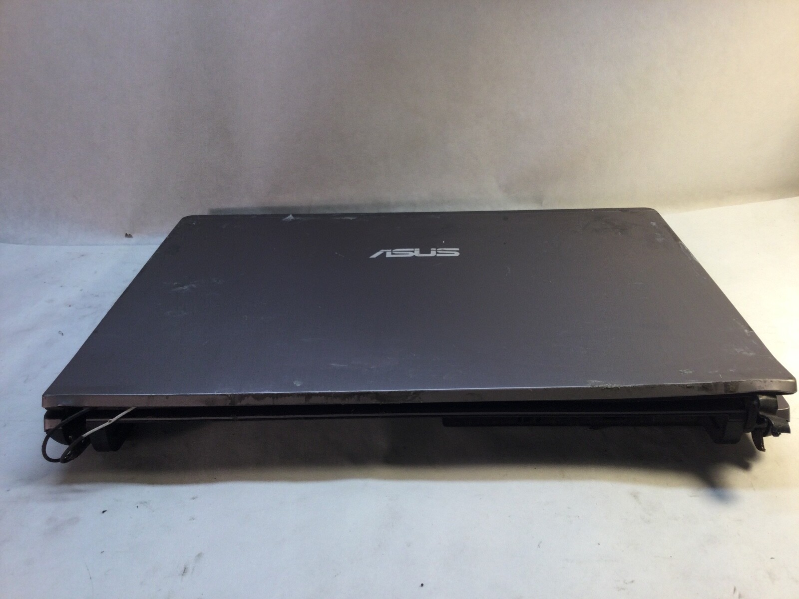 ASUS U47A 14″ Laptop Intel Core i7-2640M Pentium- DOES NOT POWER *Parts* MZ