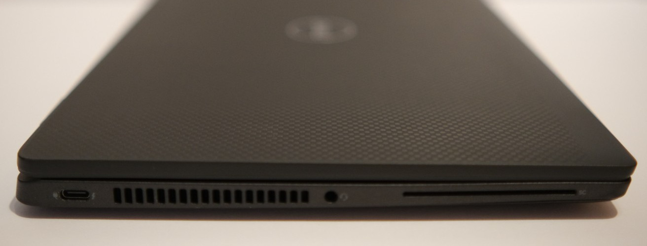 Dell Latitude 7330 13.3″ FHD Laptop Core i7-1265U 16GB 256GB Win11 Touchscreen**