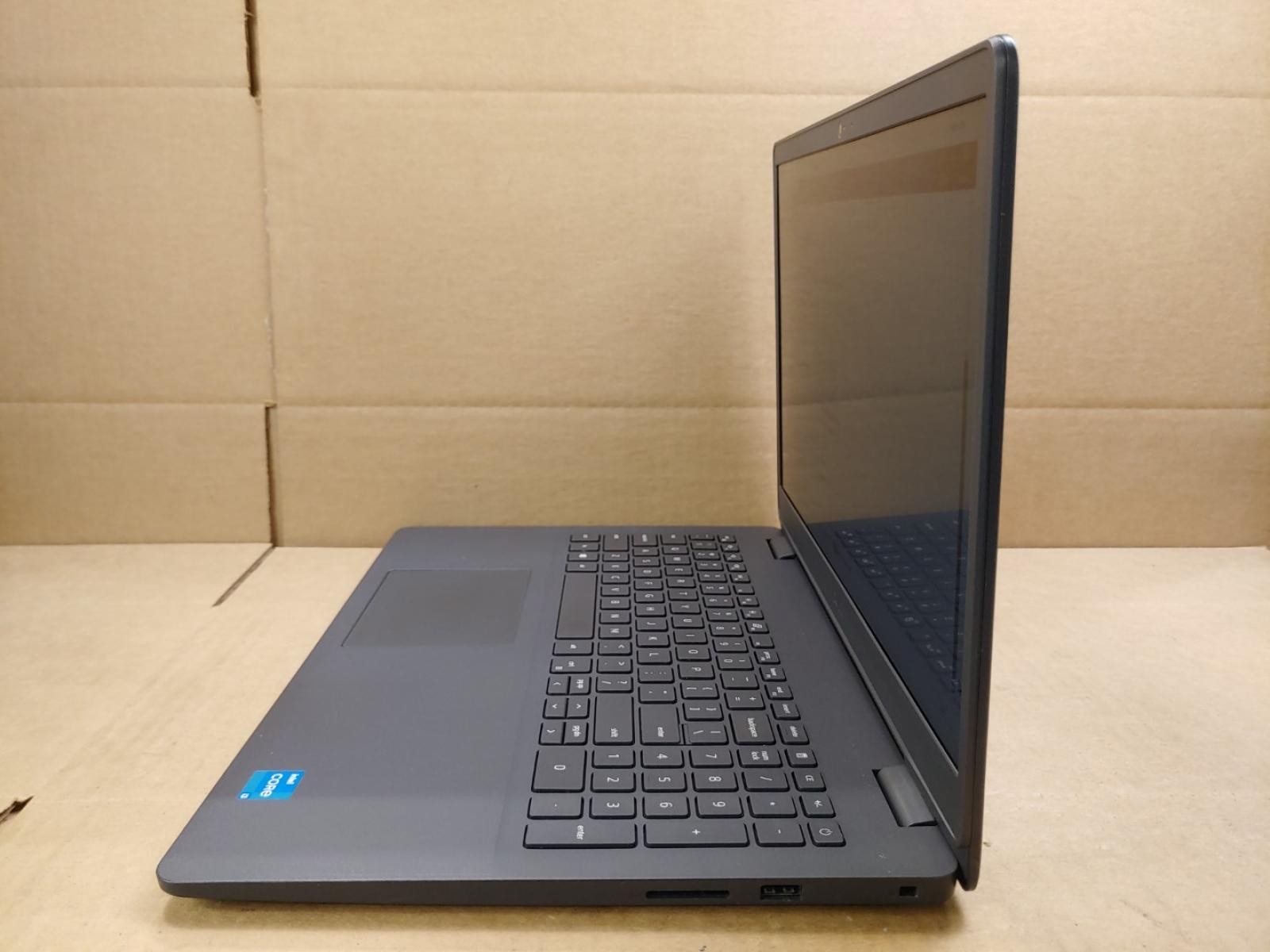 Dell Inspiron 3501 15.6″ Intel i3-1115G4✔8GB✔1TB HDD✔ *NO OS/AC* **BAD DC JACK**