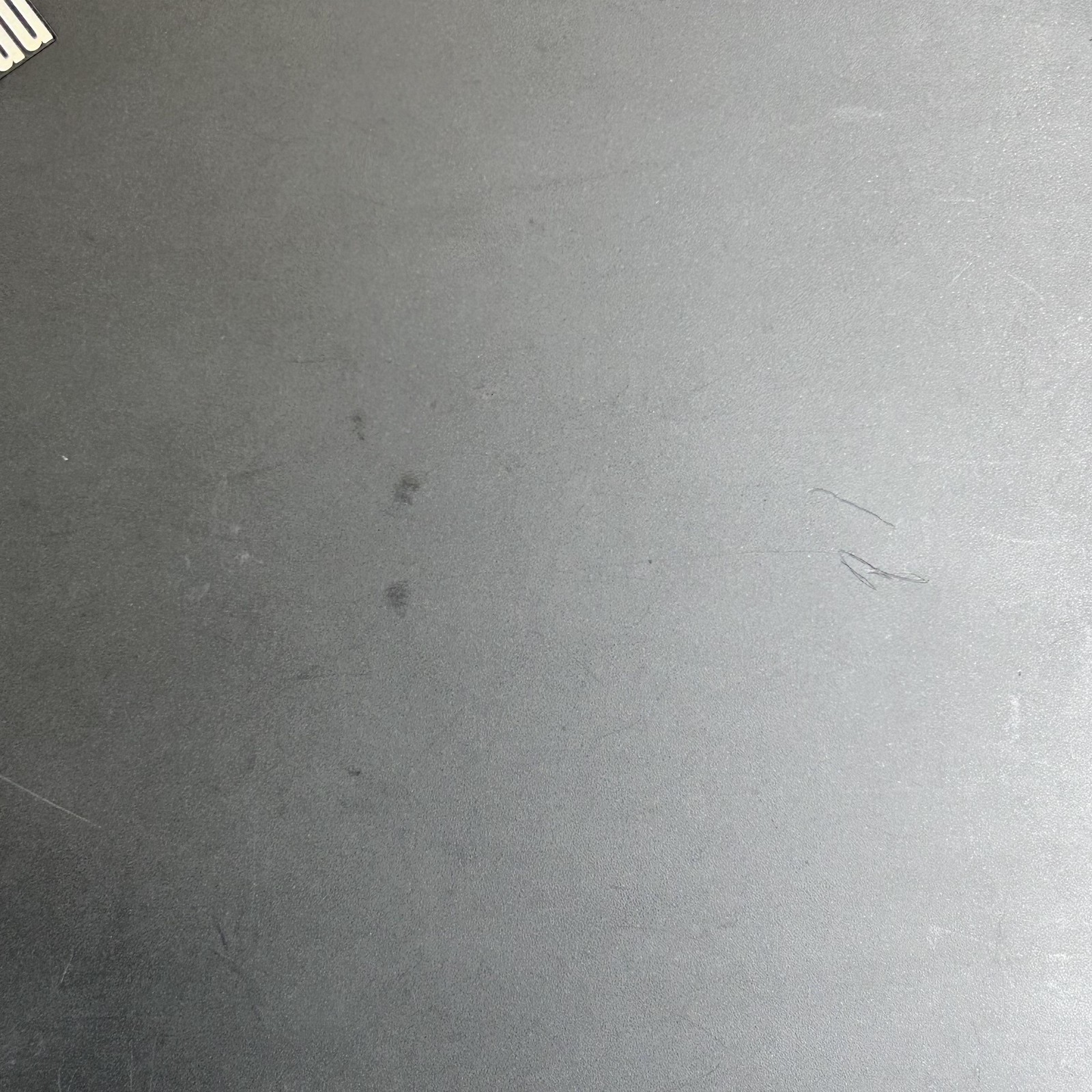 Lenovo ThinkPad T15p Gen 2 Black FHD i5-11400H 2.70GHz 16GB 512GB WHITE SPOTS