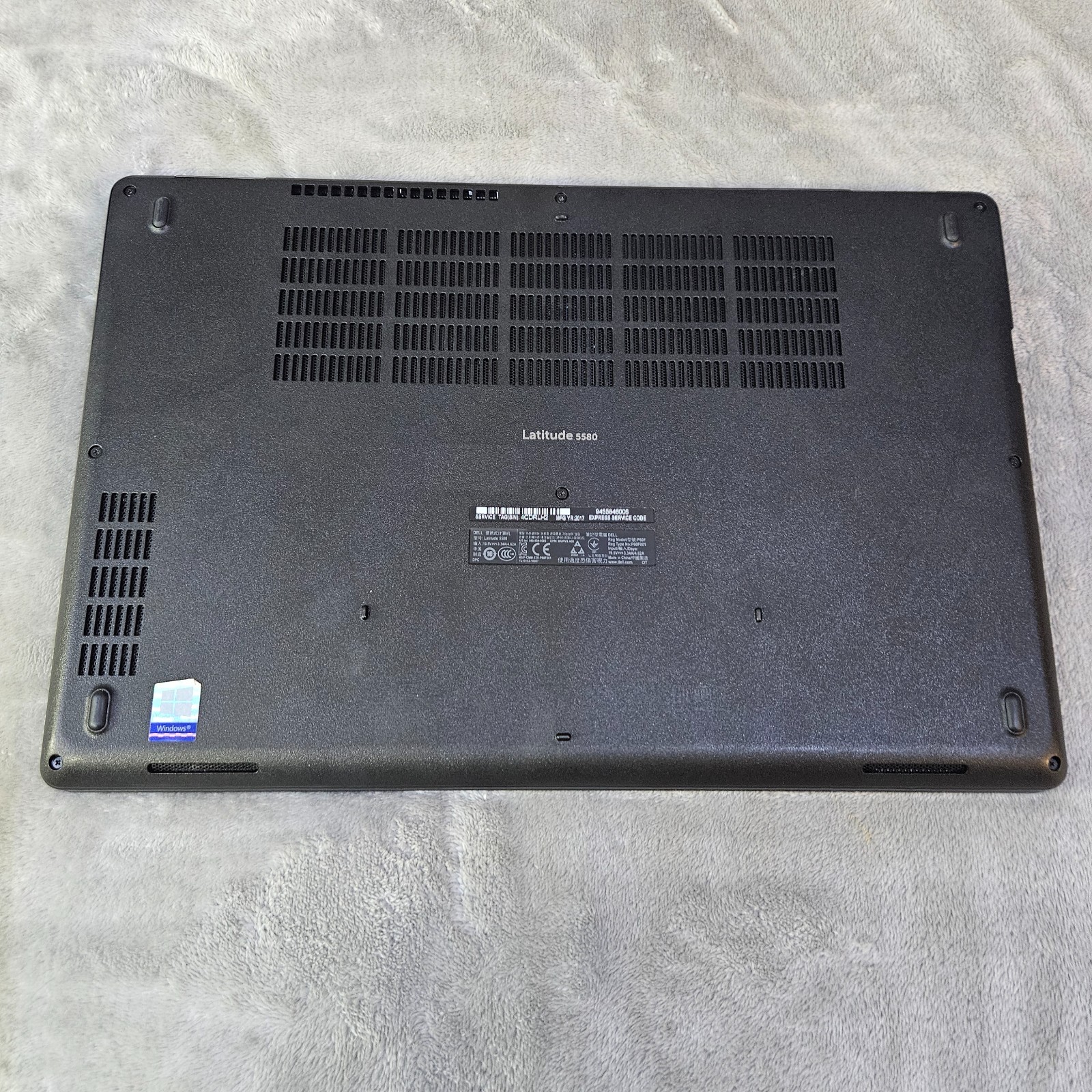 Dell Latitude 5580 Laptop i5-6300U 2.4GHz 16GB RAM NO SSD/OS W 65W Charger