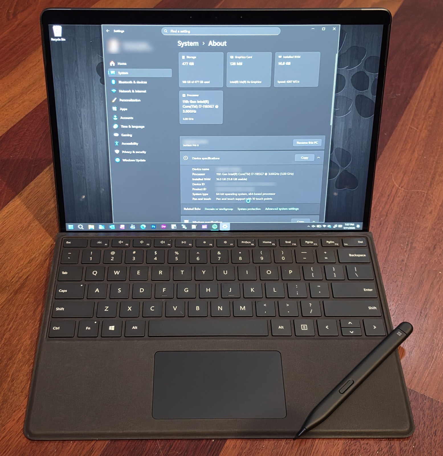 Microsoft Surface Pro 8 i7 16GB 512GB SSD Keyboard Slim Pen 2 Original Boxes